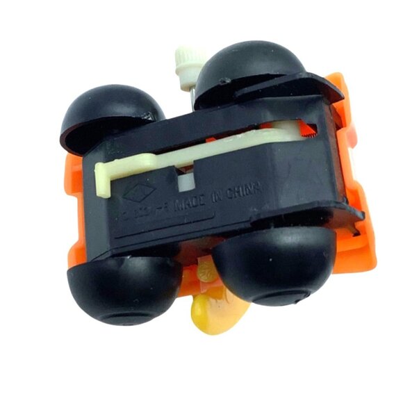 Vtg Lion Driving Safari Jeep Wind-Up Toy Car Sail Design Wind Up WORKS - Picture 6 of 7